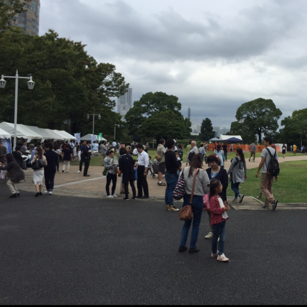 山下公園で行われた「動物愛護フェスタよこはま」の報告　　　　　青葉区　レオどうぶつ病院　